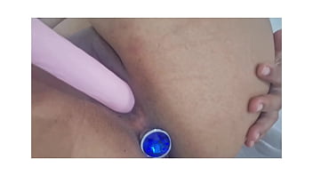 Meu pai me viu batendo ciririca e ficou de pau duro