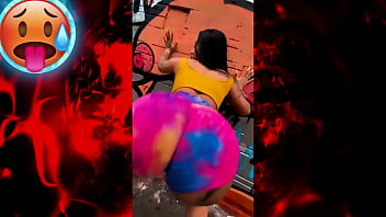 Vejá agora bundas gigantes rebolando twer só bg booty e big ass de safadas cuzudas