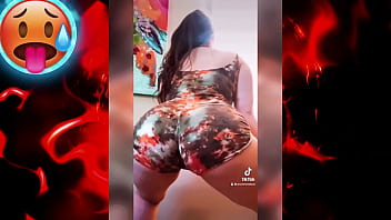 Vejá agora bundas gigantes rebolando twer só bg booty e big ass de safadas cuzudas