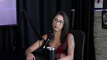 Teve outras tretas na casa das pimentinhas sua primeira experiência não foi legal e disse as plataformas que trabalha e a sua filha luciana picchi sheer red