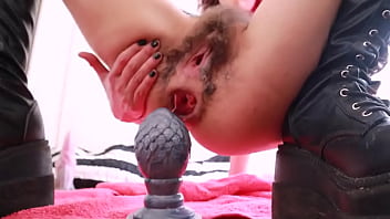 So full so stretched but still so needy i just can’t get enough