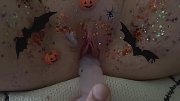 Trick or treat pussy dildo for halloween