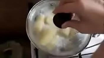 Aplicando a formula muito magica no cu da tua mãe