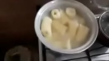 Aplicando a formula muito magica no cu da tua mãe