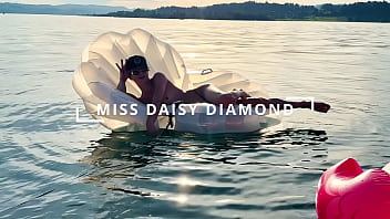 Golden shower in the golden hour