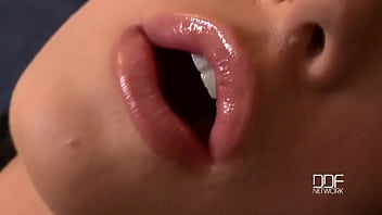 Liz takes on the big toy