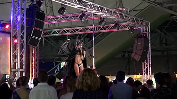 Trailer salón erótico almería