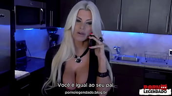 Legenda madrasta precisando de dinheiro acabou pegando emprestado para enteado em troca de favores