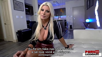 Legenda madrasta precisando de dinheiro acabou pegando emprestado para enteado em troca de favores