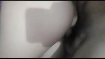 No quiere gemmir con miedo a que la escuche su enamorado