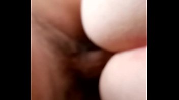 Il mio cazzo nel culo della mia amica