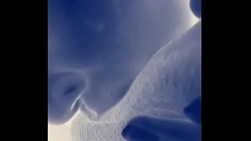 Ela sabe usar a boca perfeitamente chupa com todo carinho