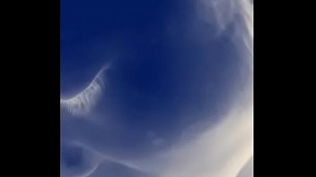 Ela sabe usar a boca perfeitamente chupa com todo carinho