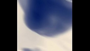 Ela sabe usar a boca perfeitamente chupa com todo carinho