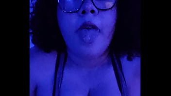 Dançando Na Frente Da Camera Ao Som De Dick thumbnail