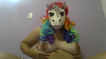 Vem me lamber tira minha virgindade