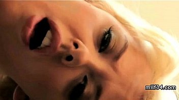 Stressed out milf with a sexy body gets a happy ending massage