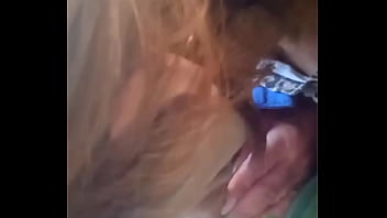 Fazendo uma chamada de video no tatuape enquanto o marido dirige