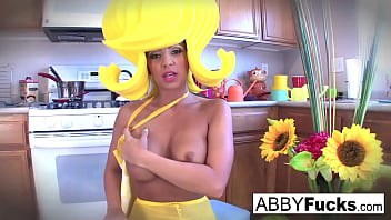 Hot babe masturbates