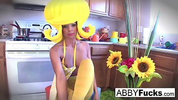 Hot babe masturbates