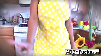 Hot babe masturbates