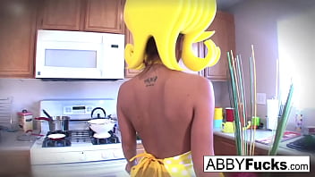 Hot babe masturbates