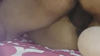 Close up sex in her pussy and licking her boyfriend