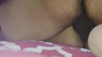 Close up sex in her pussy and licking her boyfriend