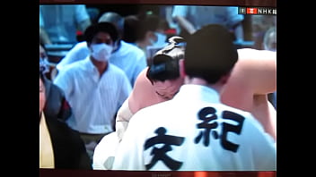 白鵬の八百長相撲　800万円