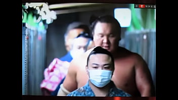 白鵬の八百長相撲　800万円