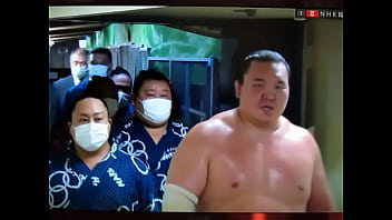 白鵬の八百長相撲　800万円