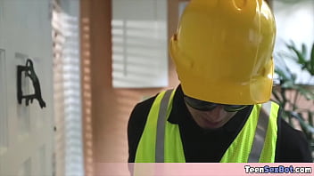 Beautiful skinny teen gets fucked