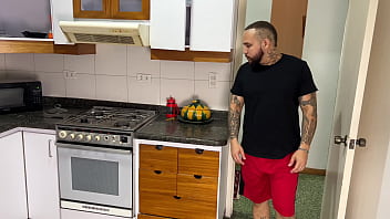 Peludo Domina A Blanco Sumiso thumbnail