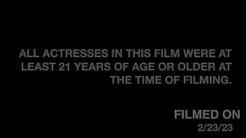 Nicole vs daphne who's the biggest fre k