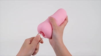 3mmの極狭穴をグイグイかき分ける！ピタピタに密着した肉壁が締まりまくる！