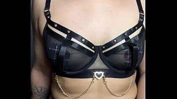 Joi dominacion correte mientras te folla el culo una mujer pegging astarioth