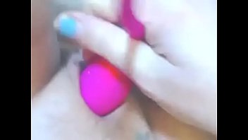 Grosse chatte baveuse masturbation pov orgasme