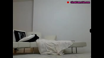 A von tease 1456459928044