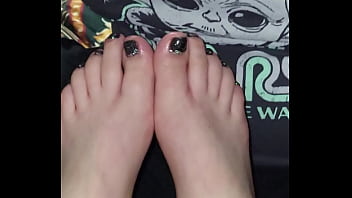 Second pt feet massage for coworker