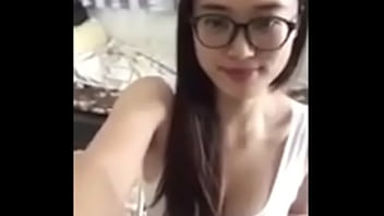 一個笑容就讓陰天放晴!氣質系辣模嘴角上揚就使人癡迷…衣服一脫更加無法抗拒 一個笑容就讓陰天放晴!氣質系辣模嘴角上揚就使人癡迷…衣服一脫更加無法抗拒