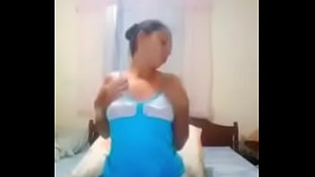 Me fasina tener hielo bien frío recorrer mi cuerpo