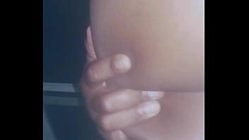 Stroking Shyne From The Bottom thumbnail