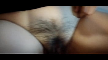 Le tuve que mamar la verga al mecánico para que fuera a reparar el coche de mi novio me deje meter la verga