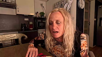 Self fisted to orgasm at lunchtime