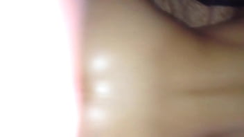 A gatita le encanta por el culo