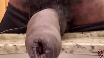 Acho Que Postei Um Pedaço Desse Vídeo Em Algum Momento Mas Ontem Vi Esse Trecho No Cel E Resolvi Repostar #uncut #cum thumbnail