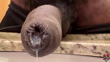 Acho que postei um pedaço desse vídeo em algum momento mas ontem vi esse trecho no cel e resolvi repostar #uncut #cum