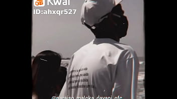 Novinha linda indo embora