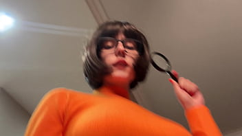 We wanted to make this shoot memorable and found a suitable apartment for our ideawe filmed for the whole day and night