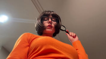 We wanted to make this shoot memorable and found a suitable apartment for our ideawe filmed for the whole day and night